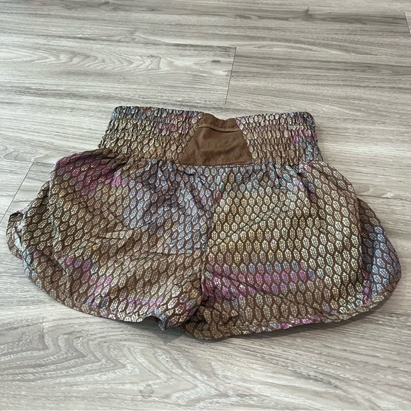 EUC FP Movement by Free People The Way Home Logo Shorts - Picture 6 of 9